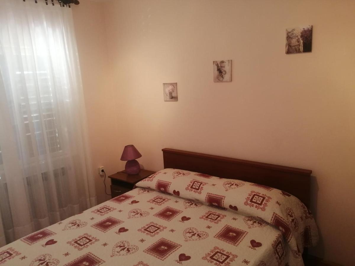 Apartment Vera, 80 M From The Sea Novigrad Istria Eksteriør bilde