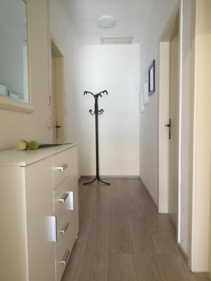 Apartment Vera, 80 M From The Sea Novigrad Istria Eksteriør bilde